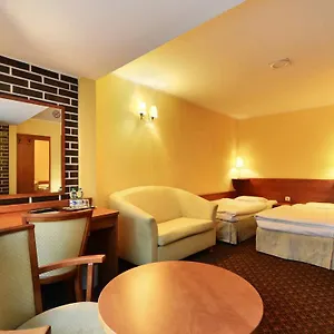 Hotel Astra Tajemniczy Ogrod